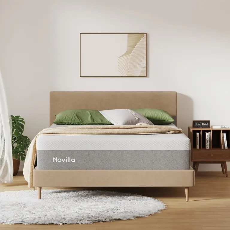 Novilla Bliss Queen Size Mattress, 12 Inch Gel Memory Foam Mattress Queen in a Box for Cool Night Sleep & Pressure Relief, Support Foam for Spine Alignment & Motion Isolation, Medium Plush Feel
